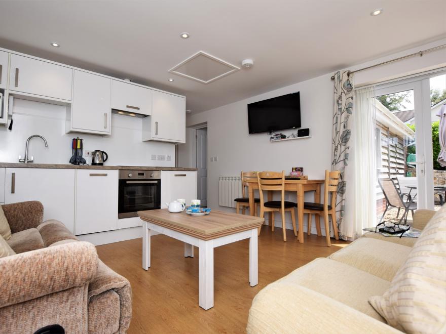 Bungalow in Lyme Regis, Mid and East Devon