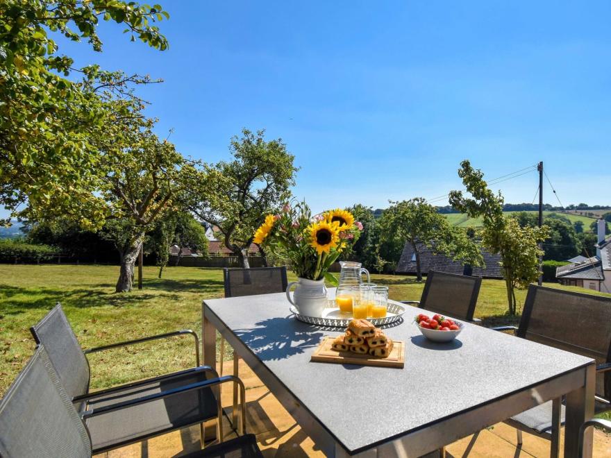 Cottage in Tiverton, Mid and East Devon