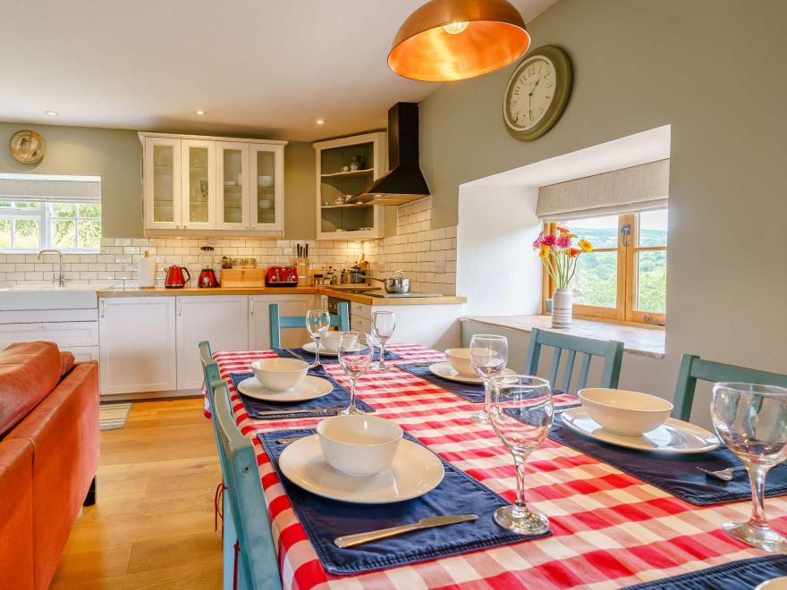 Cottage in Crickhowell, Mid Wales