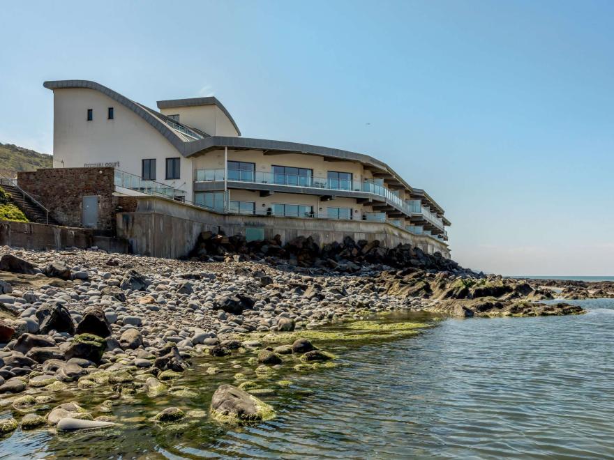 Apartment in Westward Ho!, North Devon