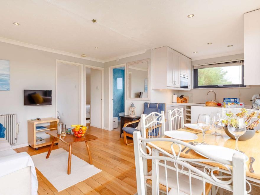 Bungalow in Mullion Cove, West Cornwall