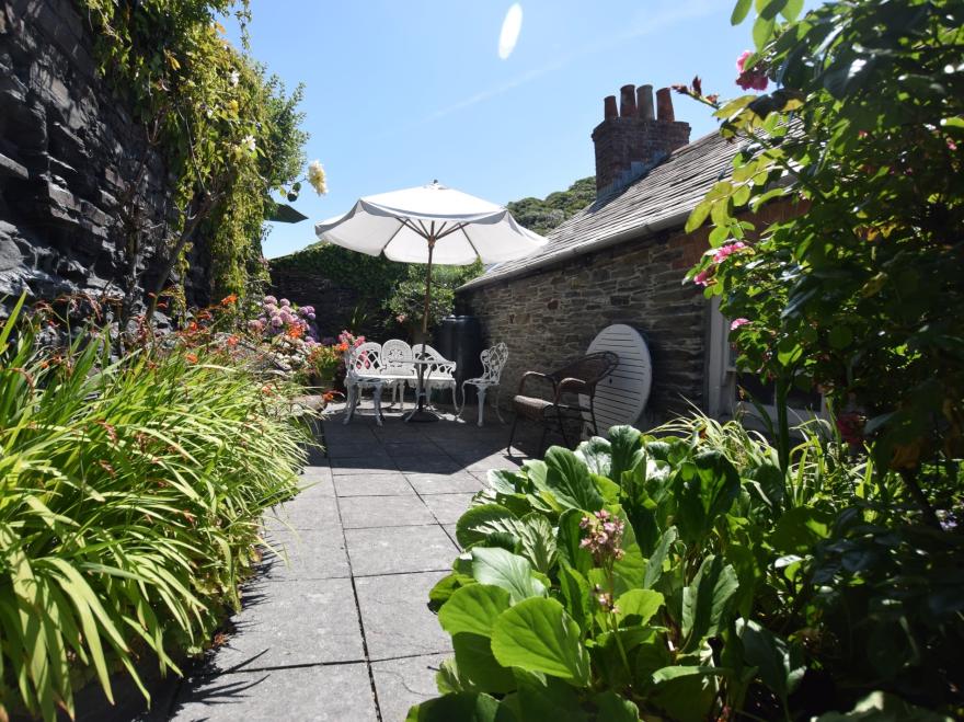 Cottage in Boscastle, North Cornwall