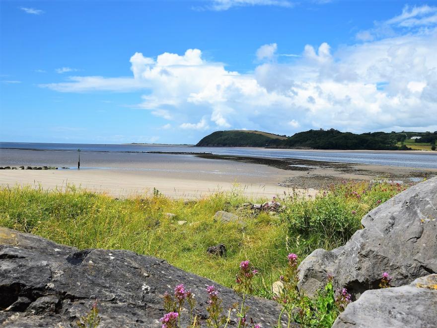 Cottage in Ferryside, West Wales