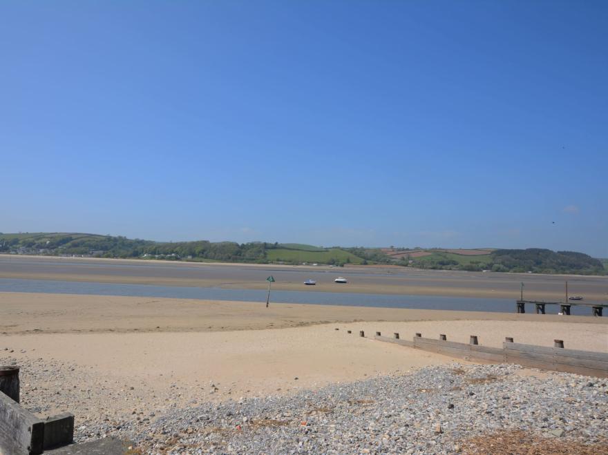Cottage in Ferryside, West Wales