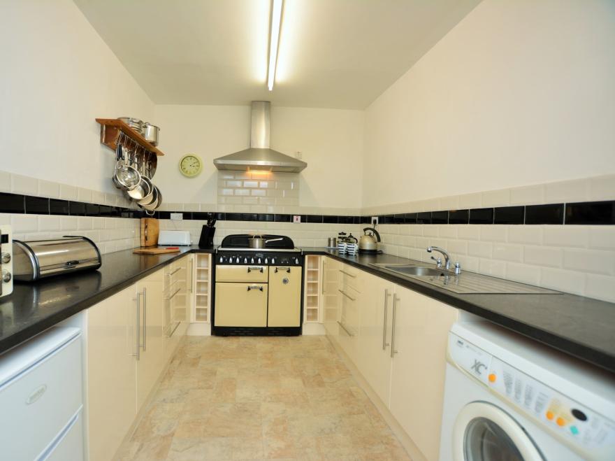 Apartment in Barmouth, North Wales