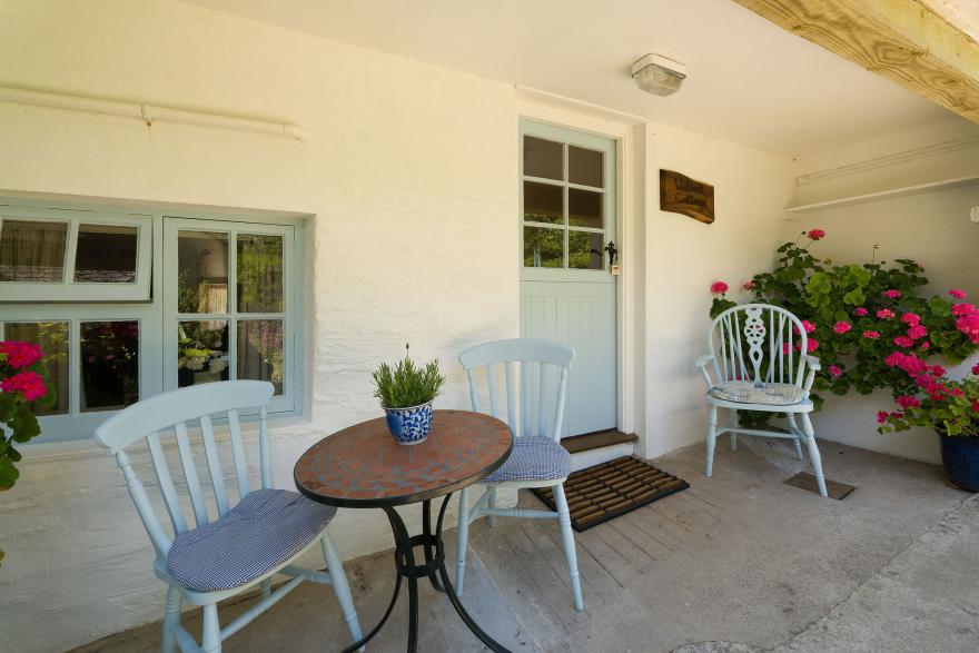 Walnut Cottage