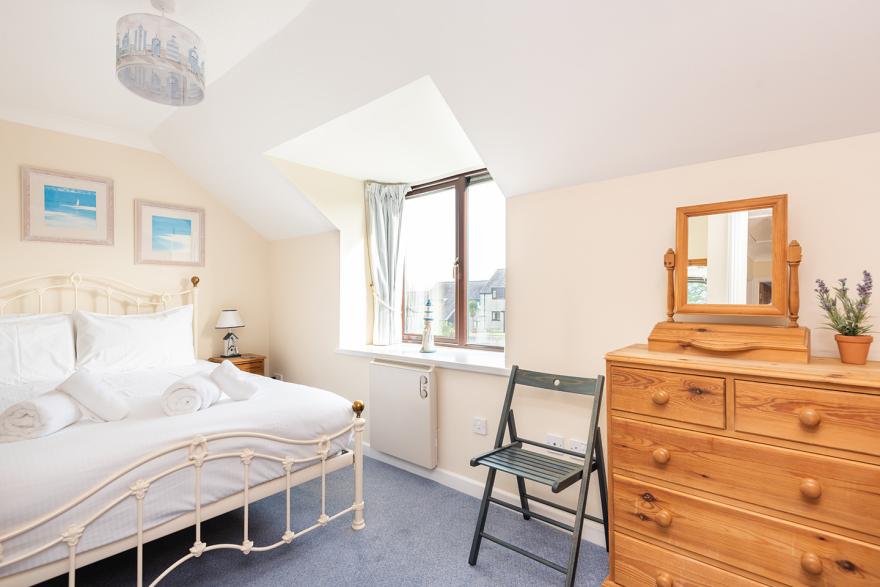 55 Upper Maen Cottage