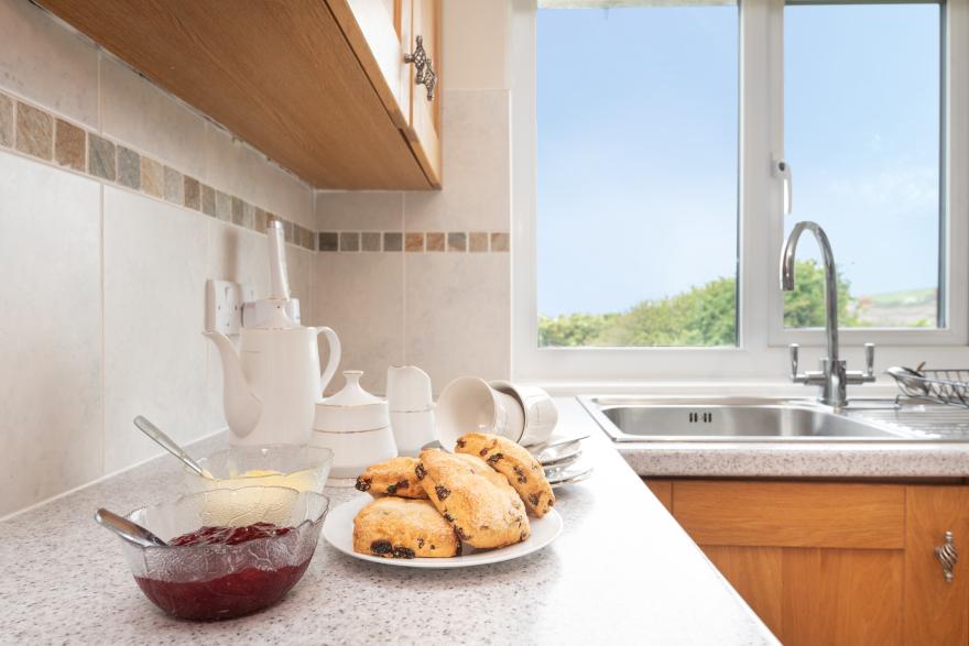 2 Bantham Holiday Cottages
