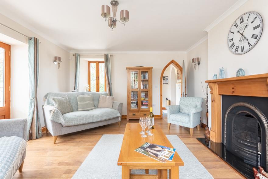 Duporth Lodge