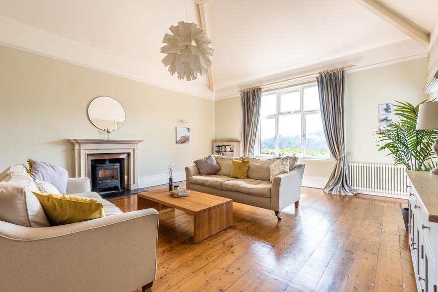 Number 1, Thurlestone Court