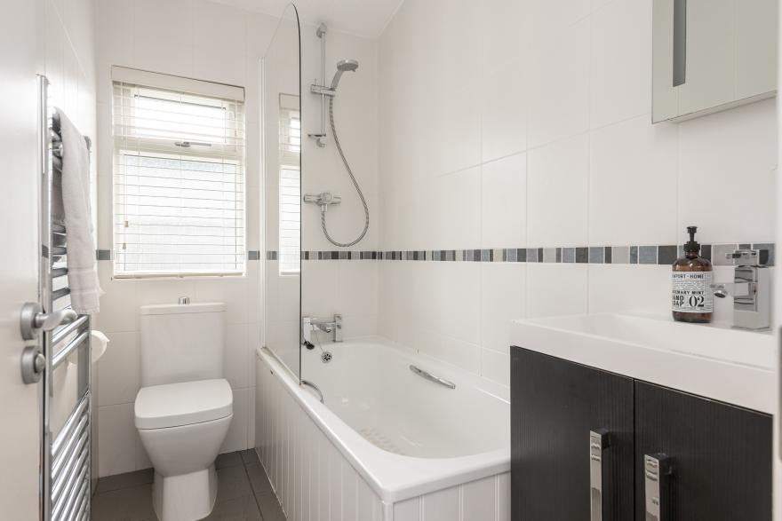 9 Salcombe Retreat
