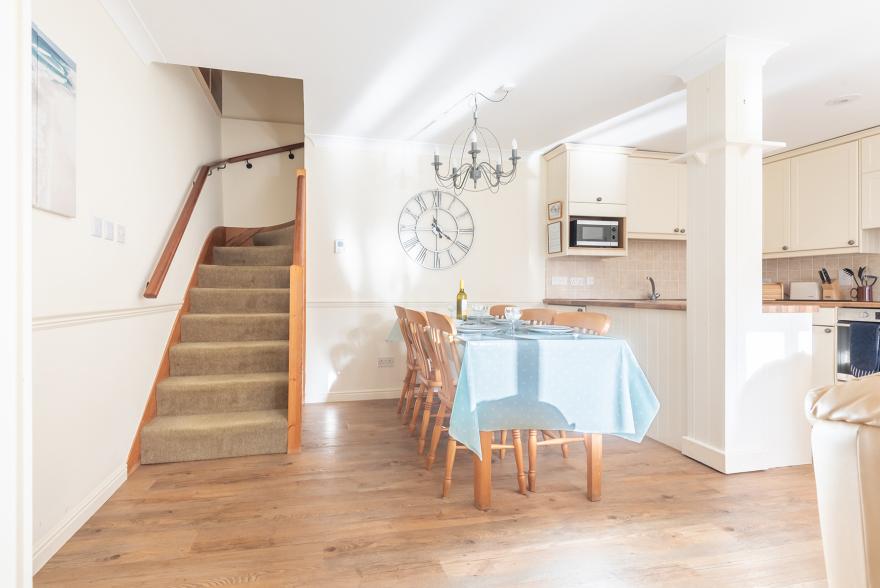 Honeysuckle Cottage