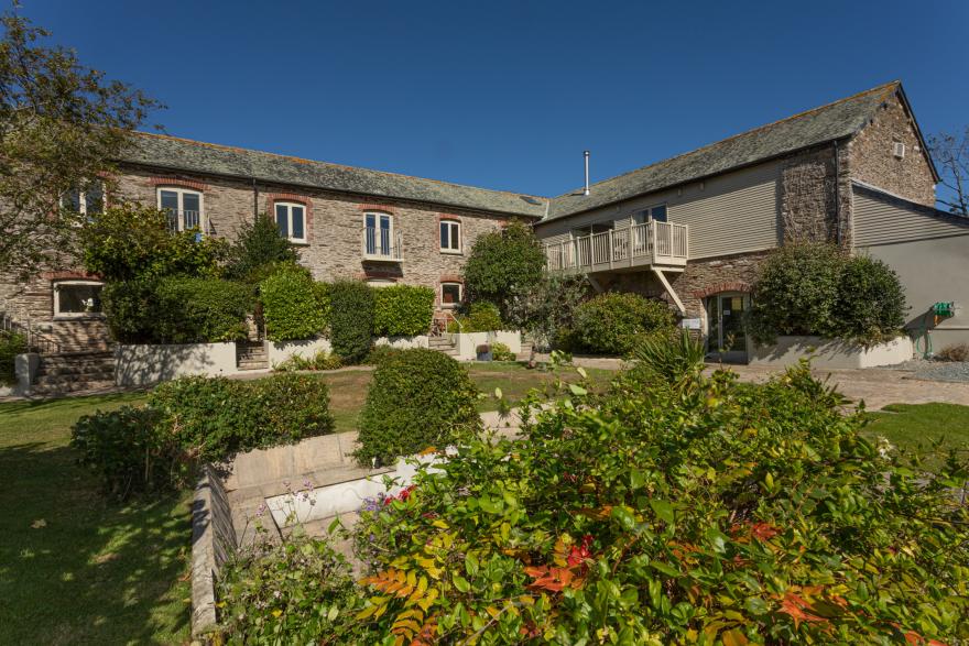 Court Barton Cottage No. 11