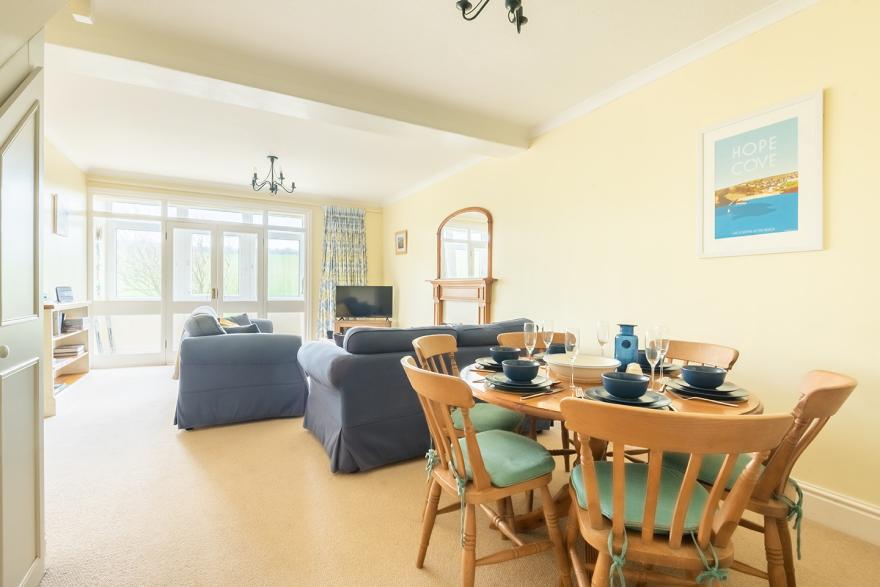 3 West Park Apartment