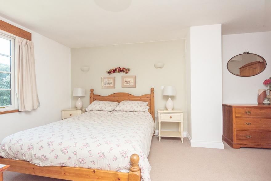 Holm Oak Cottage