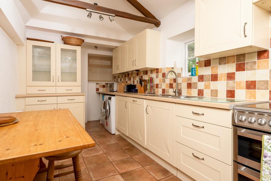 14 Beesands