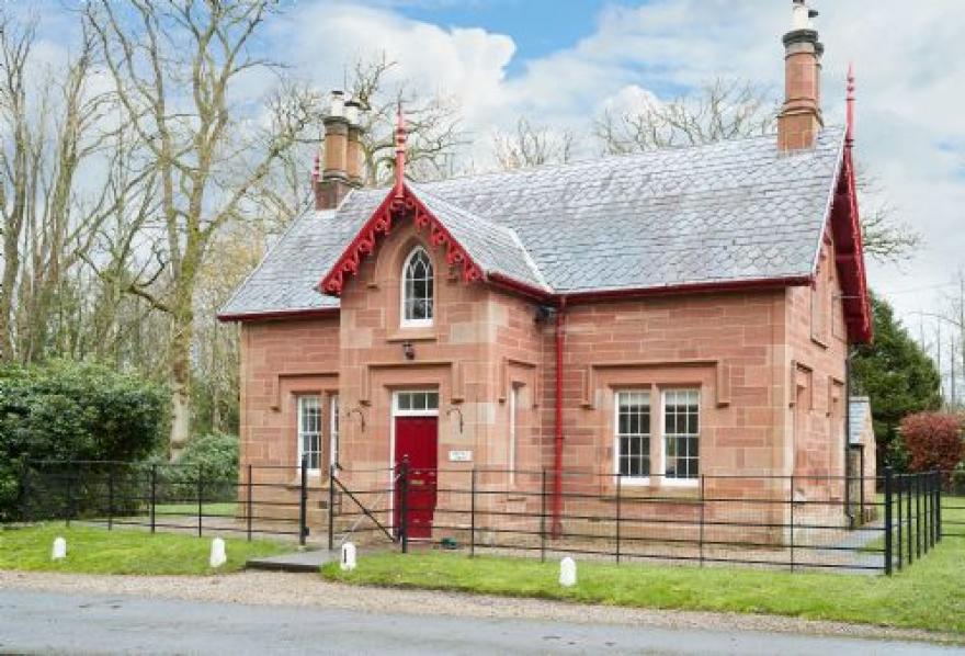 Middle Lodge