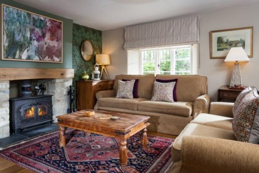 Radcot Bridge Cottage