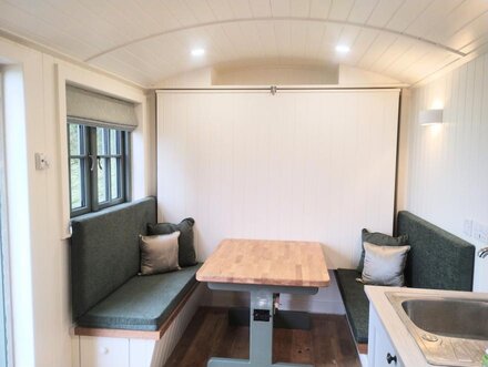 Oak Retreat