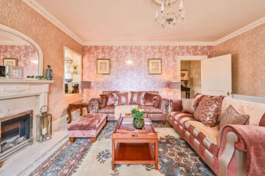 The Town House at Muntham