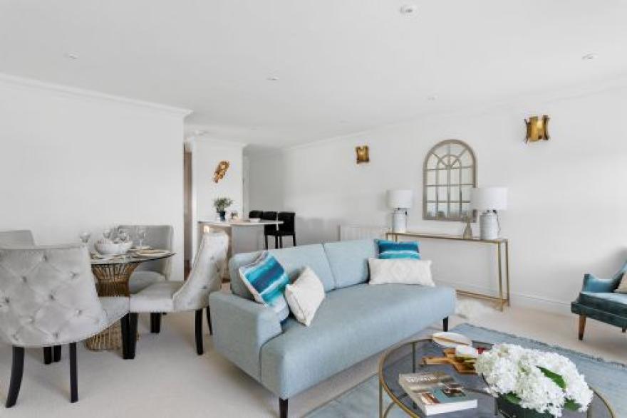 Sea View Suite