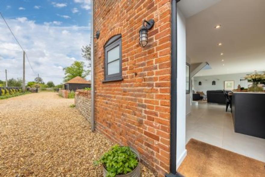 The Coach House  (Happisburgh)