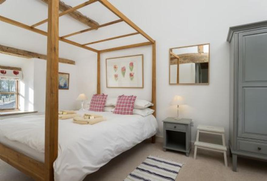 Hampton Wafre Cottage