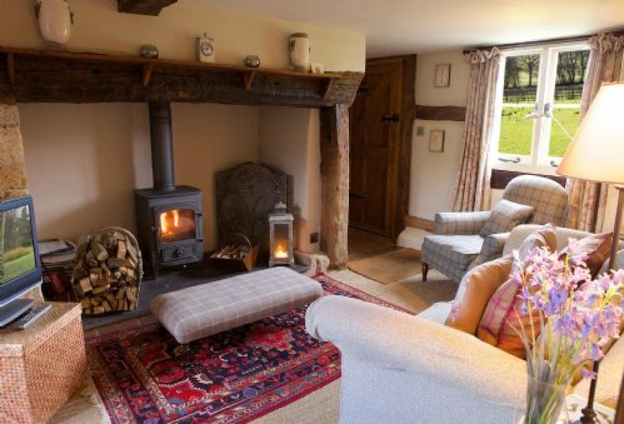 Field Cottage & Garden Room