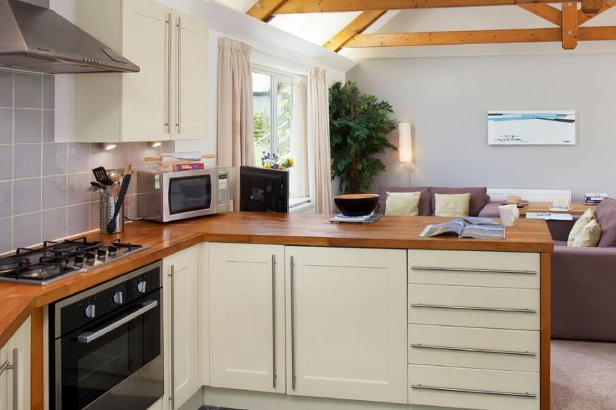 Stables Cottage (pet free)