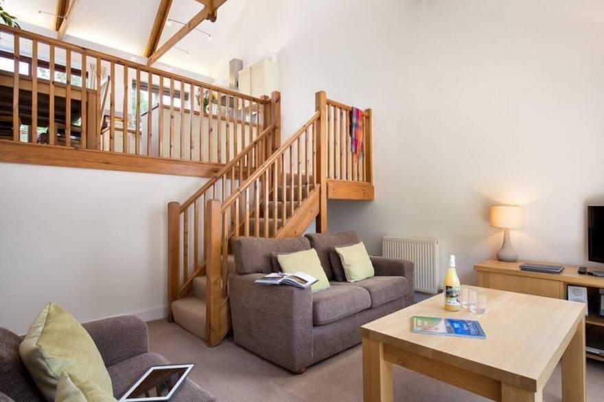 12 Villa Gallery -  a cottage that sleeps 4 guests  in 2 bedrooms