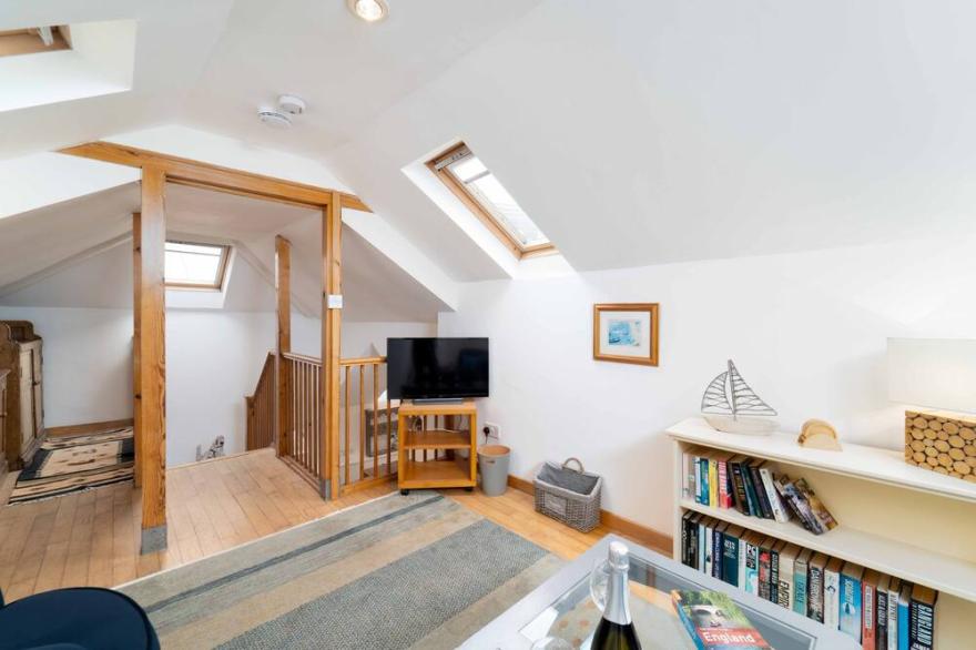The Old Workshop – Sleeps 2 – Pet-Friendly