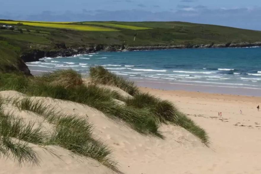 Ideal family holiday cottage with waterfront views