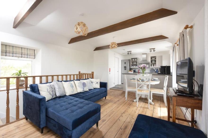 Greenfields Coach House -  a cottage that sleeps 4 guests  in 2 bedrooms