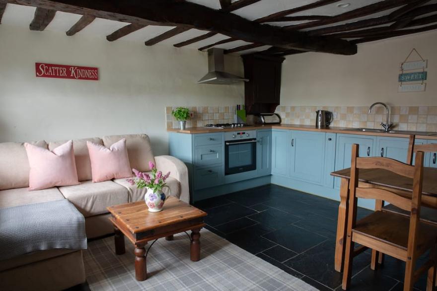 Barn Conversion With Indoor Swimming Pool In Stunning Rural Location Near Ocean