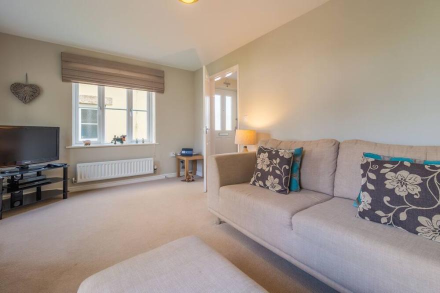 A fabulous pet friendly holiday home, a few minutes’ walk from a private beach.