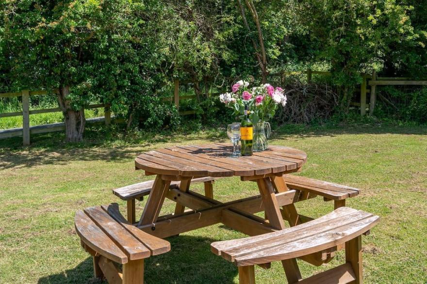 Ledge View  - sleeps 6 guests  in 3 bedrooms