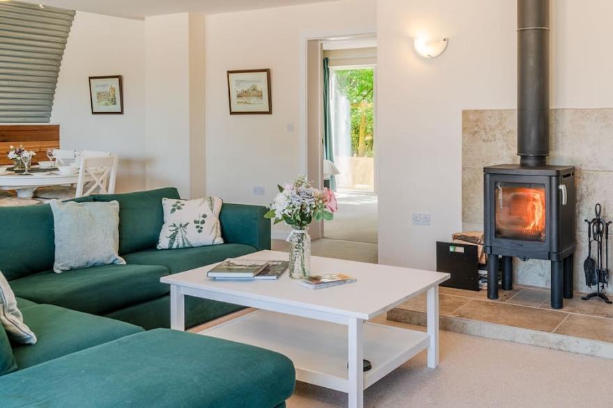 Ledge View  - sleeps 6 guests  in 3 bedrooms