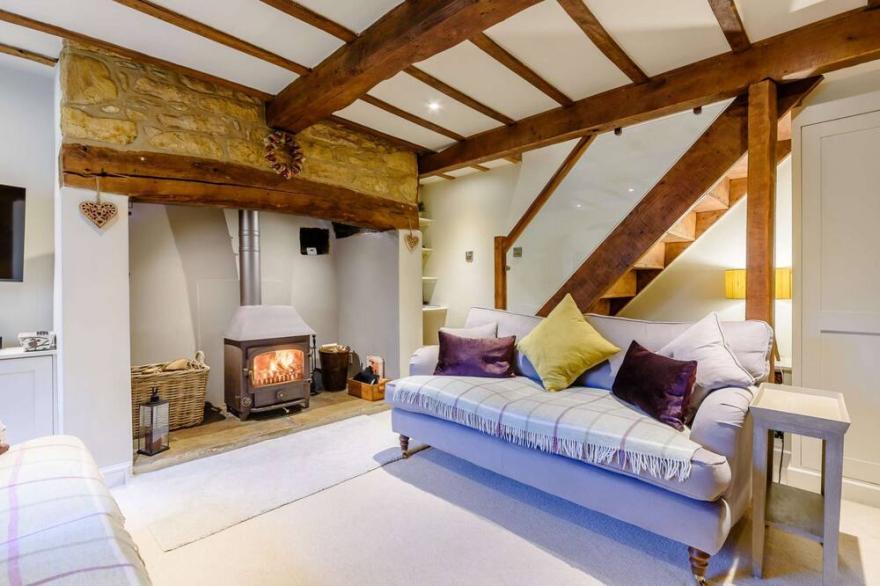 A Luxury Family Friendly Holiday Cottage in the Cotswolds - Spring Cottage