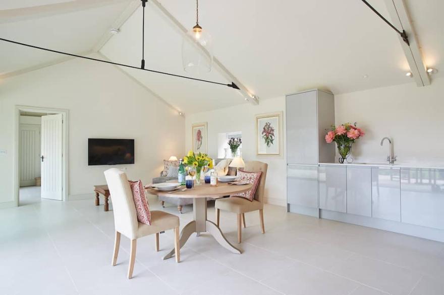 The Garden House - Luxurious bolthole for two in a peaceful Norfolk village