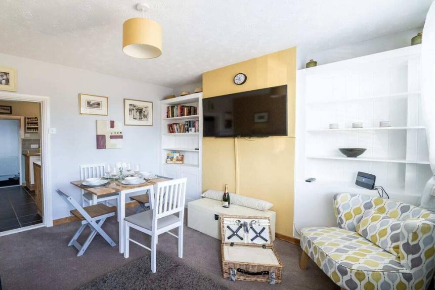 Seaside Snug – 2 Bedroom Home - near the Beach