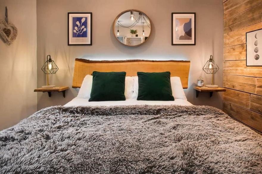 Windermere Central Hotel - Room 1