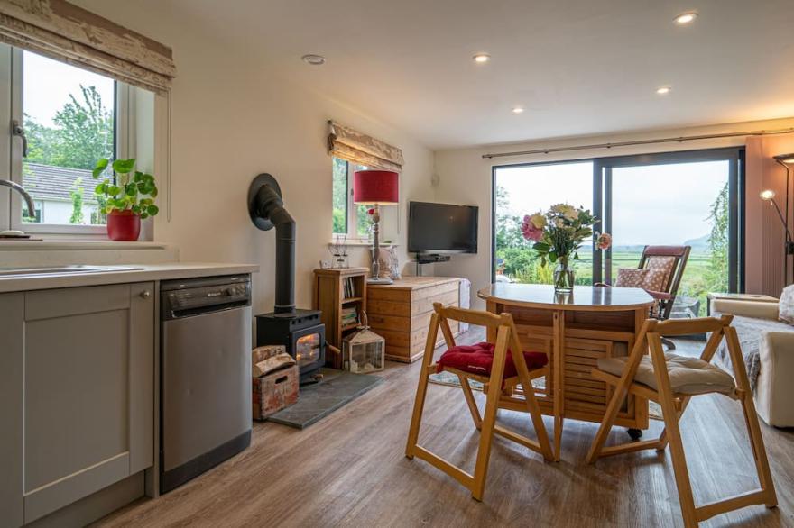 Lyth Valley View at Broom Bank -  Gorgeous Views, Dog-friendly