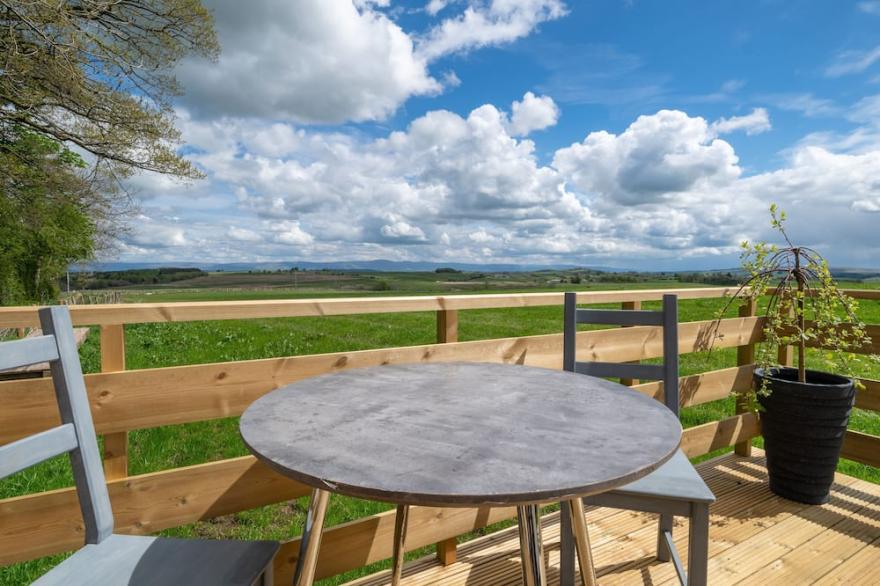 Pennine View -  Fantastic views with outdoor bathtub