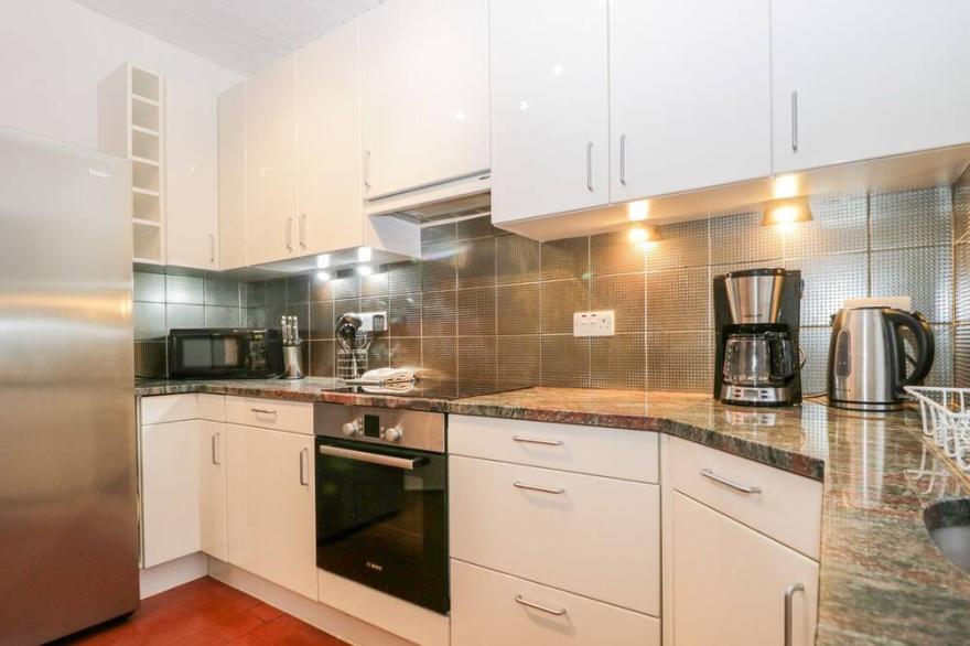 Merewood Cottages - tranquil convenience near Windermere, Ambleside, Troutbeck