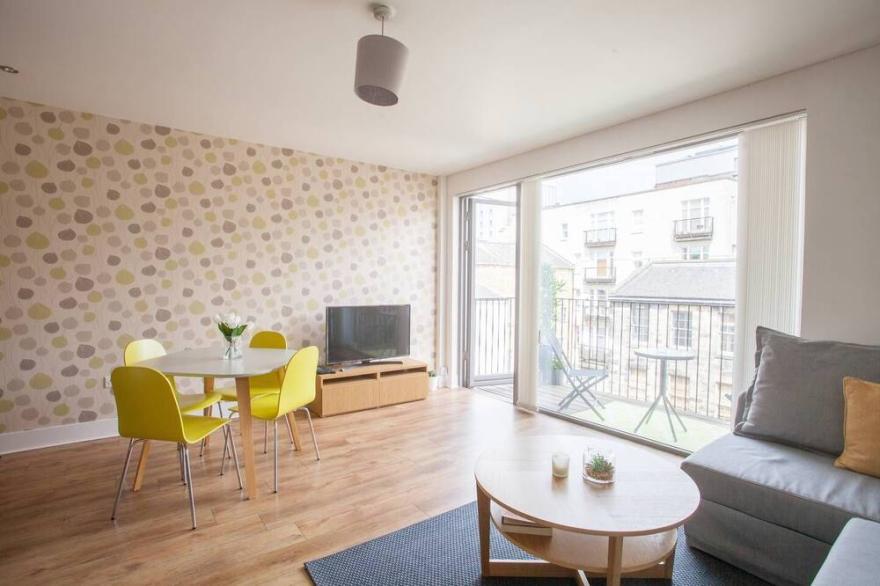 1 Bedroom Flat in the Heart of Merchant City!