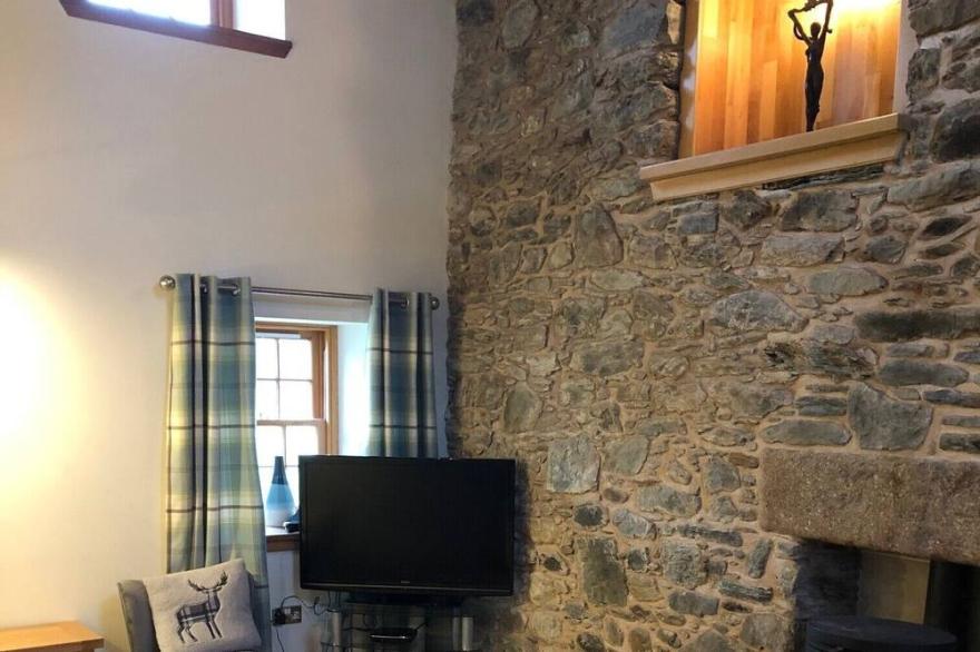 Comfortable Detached House with Mountain and  Meadow views