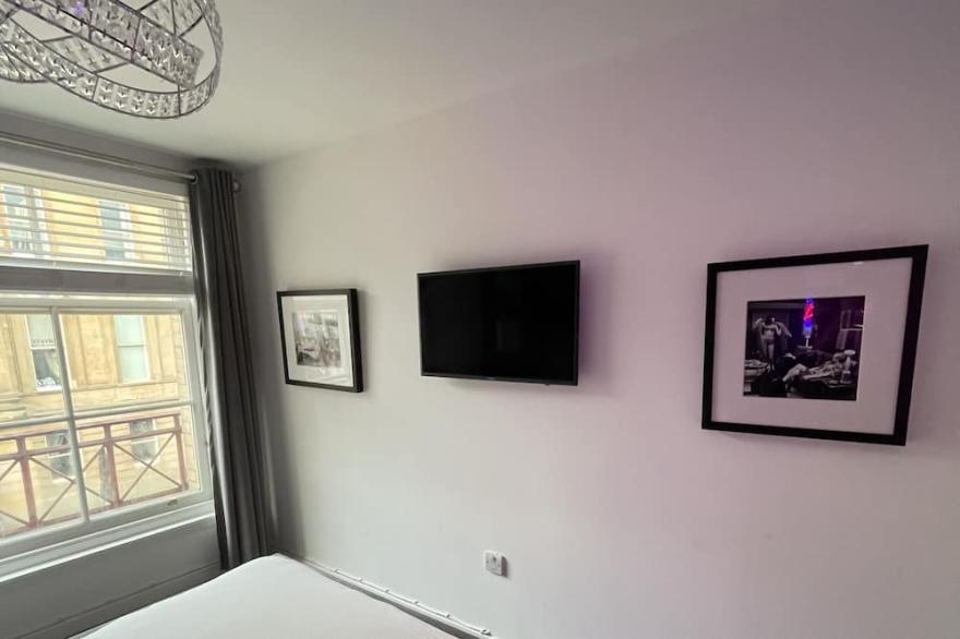 COP26 1 Bed City Centre Apartment