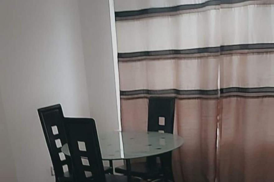An impressive one bedroom apartments
