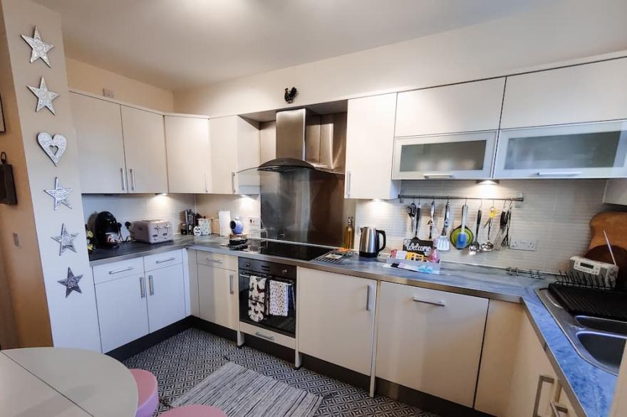Central St Andrews 2 Bed Apartment