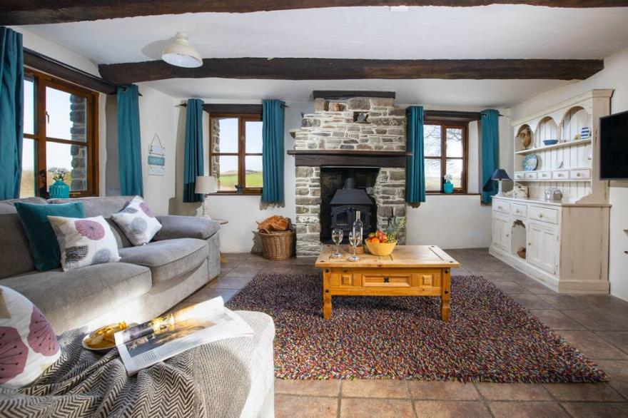 Barn Conversion With Indoor Swimming Pool In Stunning Rural Location Near Ocean
